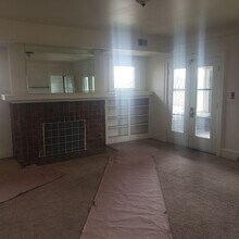 16914 Fairfield St in Detroit, MI - Building Photo - Building Photo