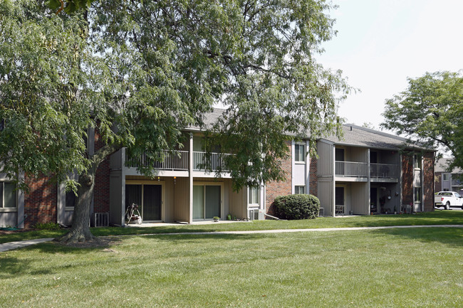 Three Meadows Apartments in Perrysburg, OH - Building Photo - Building Photo