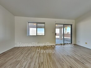 1285 Tanqueray Dr in Lake Havasu City, AZ - Building Photo - Building Photo