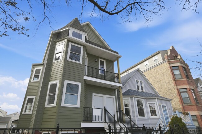 property at 3040 N Drake Ave