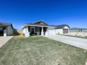 2004 134th St in Lubbock, TX - Building Photo - Building Photo