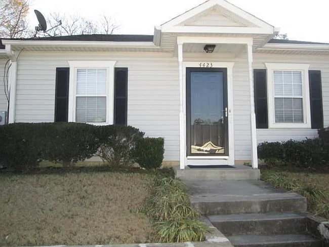 property at 4423 Misty Cove Ct