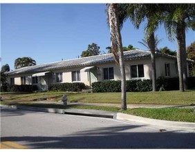 5301 Flagler Dr in West Palm Beach, FL - Building Photo - Building Photo