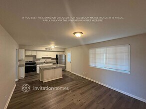 2210 W Greenbriar Dr in Phoenix, AZ - Building Photo - Building Photo