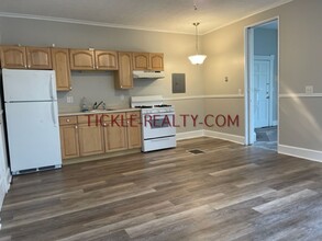 220 Oxford St in Rochester, NY - Building Photo - Building Photo