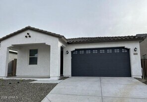 1627 W Estes Way in Phoenix, AZ - Building Photo