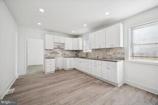 2135 N 20th St in Philadelphia, PA - Building Photo