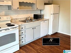 820 Beacon Pkwy E in Birmingham, AL - Building Photo - Building Photo