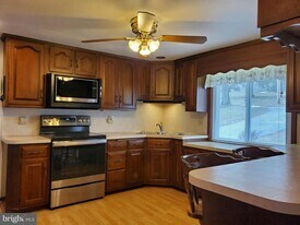 119 Mt Airy Rd in Coatesville, PA - Building Photo