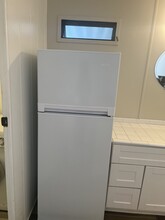 21001 Plummer St in Chatsworth, CA - Building Photo - Building Photo