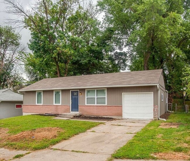 5103 NE 44th Terrace in Kansas City, MO - Building Photo - Building Photo