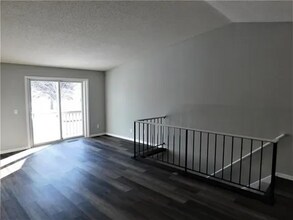 2439 Grenadier Ave N, Unit Townhome in Oakdale, MN - Building Photo - Building Photo