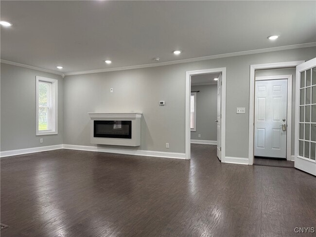 61 1/2 Downer St in Baldwinsville, NY - Building Photo - Building Photo