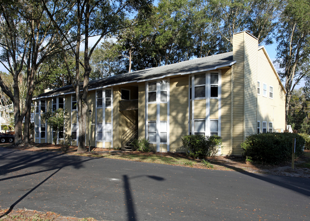 Rivertown Condominiums in DeLand, FL - Foto de edificio