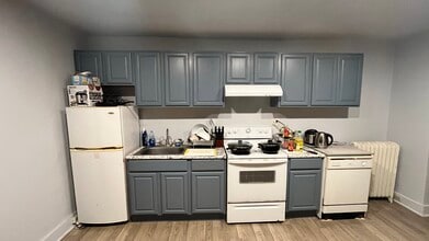 2330 Murray Ave in Pittsburgh, PA - Building Photo - Building Photo