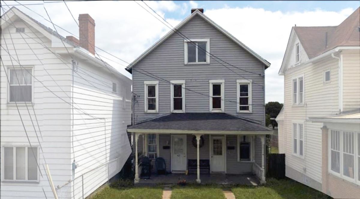407-409 S Broadway St in Scottdale, PA - Foto de edificio