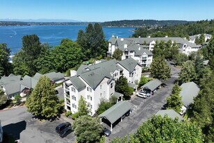 Pinnacle on Lake Washington in Renton, WA - Building Photo