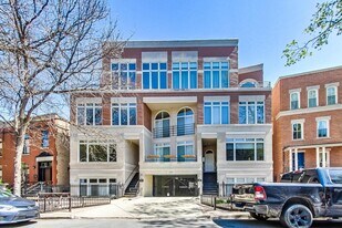 2919 N Burling St in Chicago, IL - Building Photo
