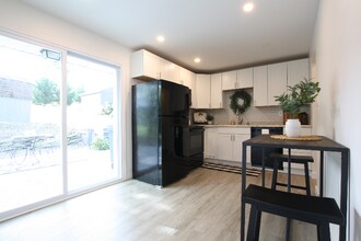 559 Tannehill St in Canonsburg, PA - Building Photo - Building Photo