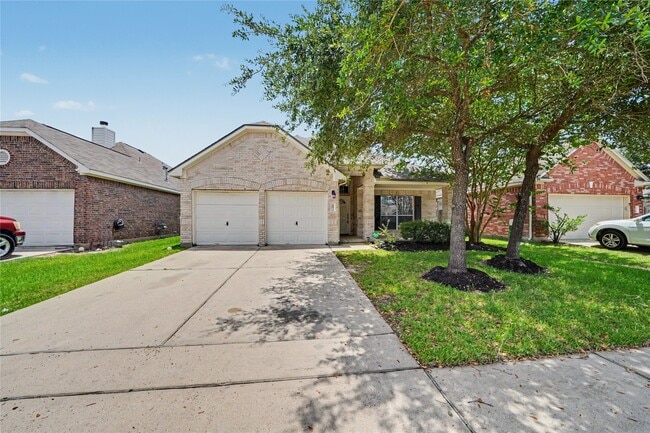 property at 10035 Arcadian Spgs Ln