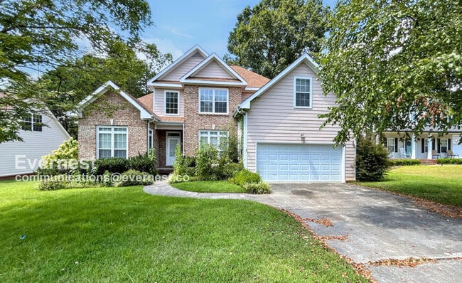 property at 5560 Crooked Creek Dr