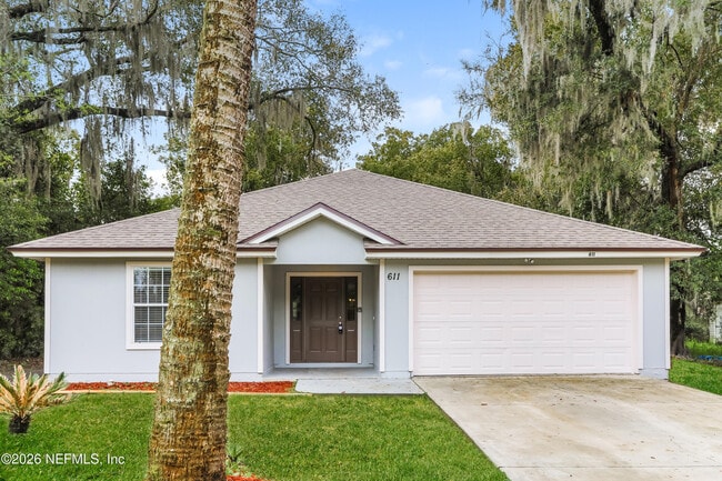 property at 611 Gum St