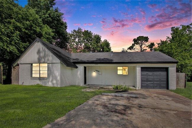 property at 10906 Panay Dr