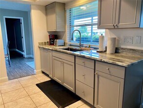 6914 20th Ave W in Bradenton, FL - Building Photo - Building Photo