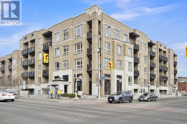 property at 429-429 Kent St