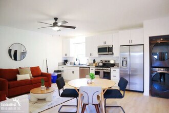 4205 Mason St in San Diego, CA - Foto de edificio - Building Photo