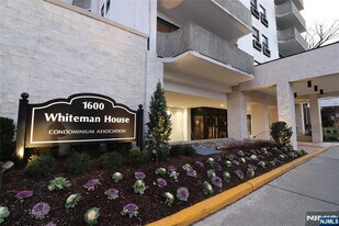 1600 Center St in Fort Lee, NJ - Building Photo