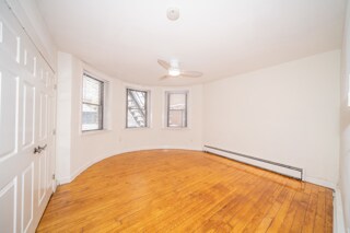 1728 Beacon St, Unit 1 in Brookline, MA - Building Photo - Building Photo