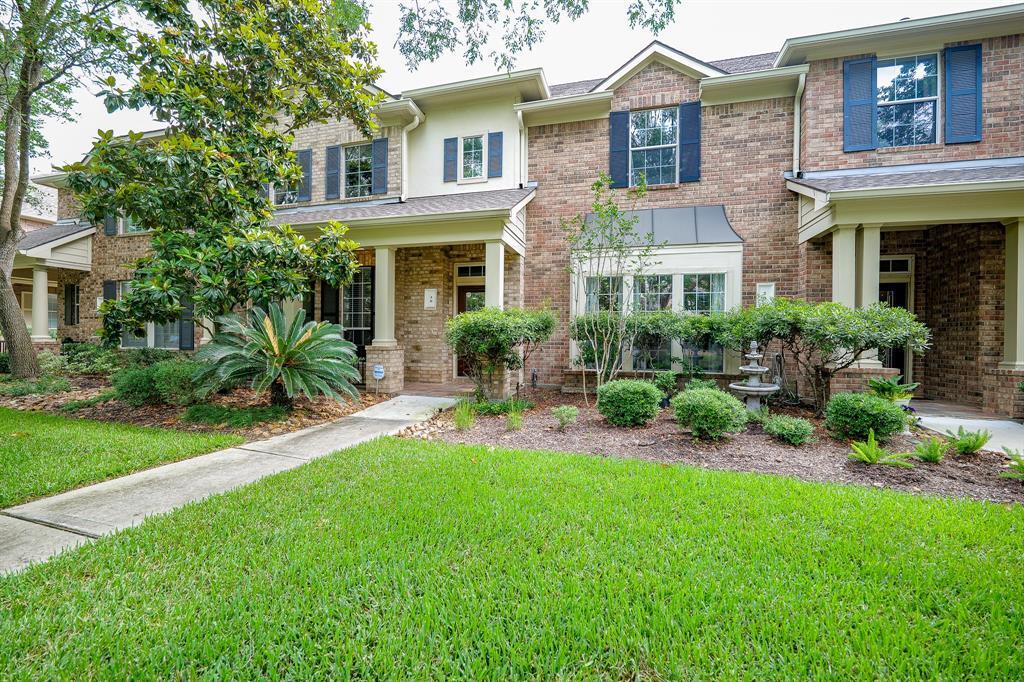 30 Crocus Petal St in The Woodlands, TX - Building Photo