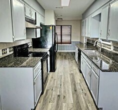 402 Highridge Cove in Killeen, TX - Building Photo - Building Photo