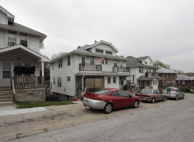 4814 Burt St in Omaha, NE - Building Photo - Building Photo