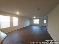 2906 Lindenwood Run in San Antonio, TX - Building Photo - Building Photo