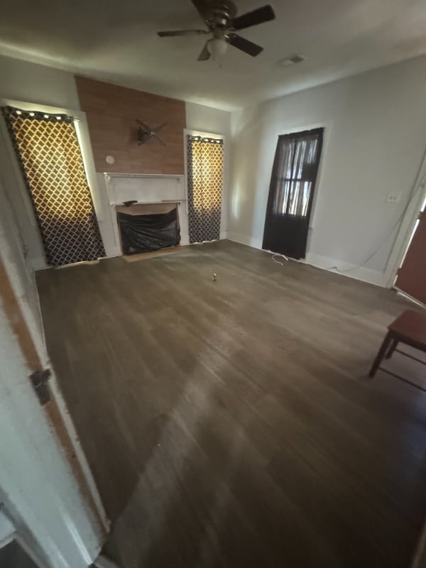 6585 Voorhees Rd in Denmark, SC - Foto de edificio - Building Photo