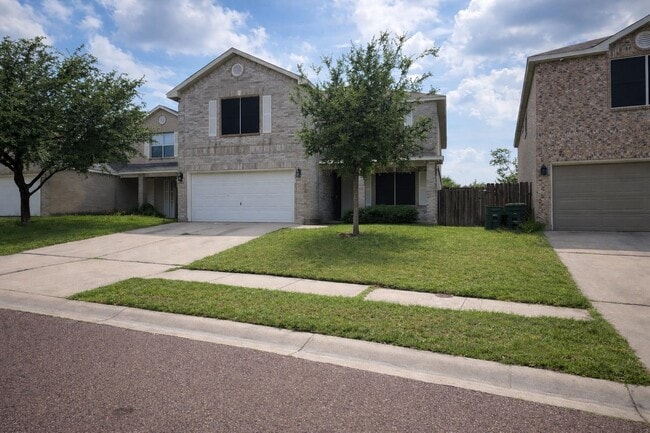 612 Pinos Cir in Laredo, TX - Building Photo - Building Photo