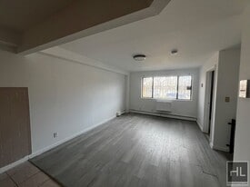 111 STREET in Queens, NY - Building Photo