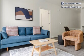 10050 NE 10th St, Unit SI FL5-ID948 in Bellevue, WA - Building Photo - Building Photo