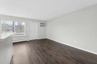 17250 Raupp Rd in Melvindale, MI - Building Photo - Building Photo