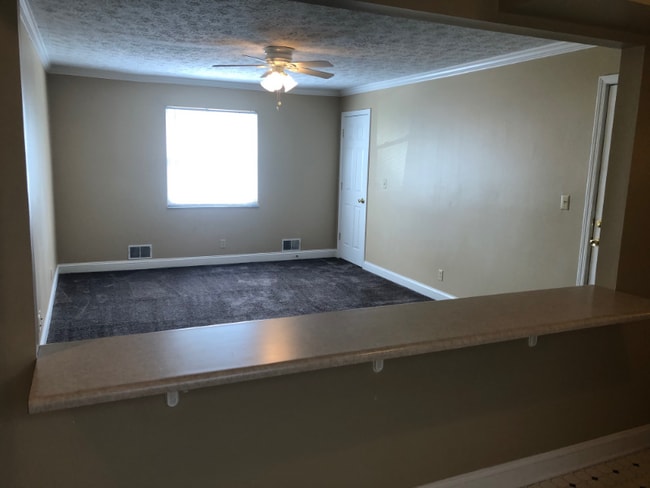 2305 Adams Ave in Huntington, WV - Building Photo - Building Photo