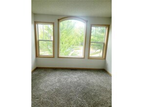 3049 Chamberlain St in Maplewood, MN - Building Photo - Building Photo