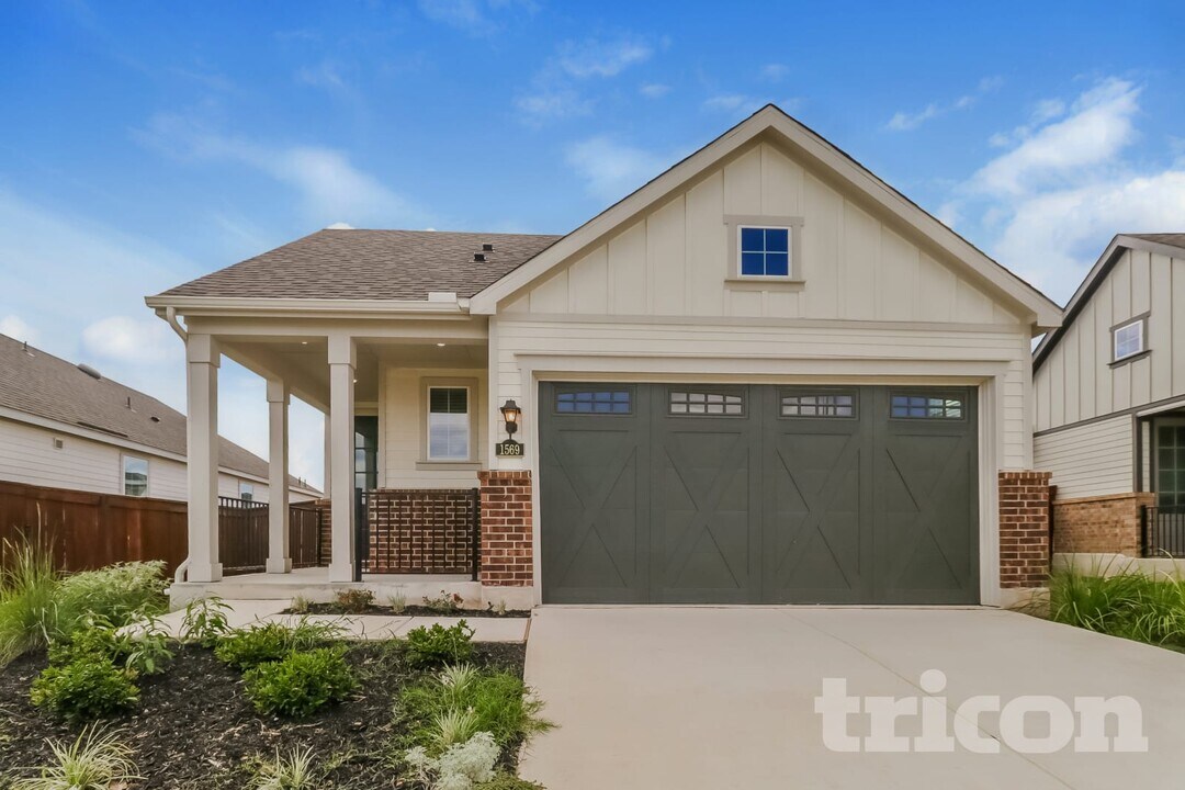 1569 Palo Verde Wy in Leander, TX - Foto de edificio
