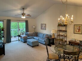 2495 Fountain Pl in Lakeside Park, KY - Building Photo