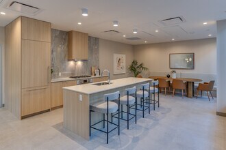 Jinju Rental in Coquitlam, BC - Building Photo - Interior Photo