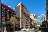 308 West 30th Street in New York, NY - Building Photo - Building Photo