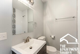 1624 W Beach Ave in Chicago, IL - Building Photo - Building Photo