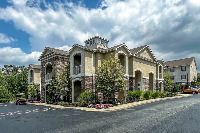 Residences at Central Park in Gahanna, OH - Building Photo - Building Photo