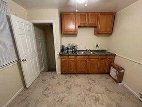 11651 Hubbell St in Detroit, MI - Building Photo - Building Photo